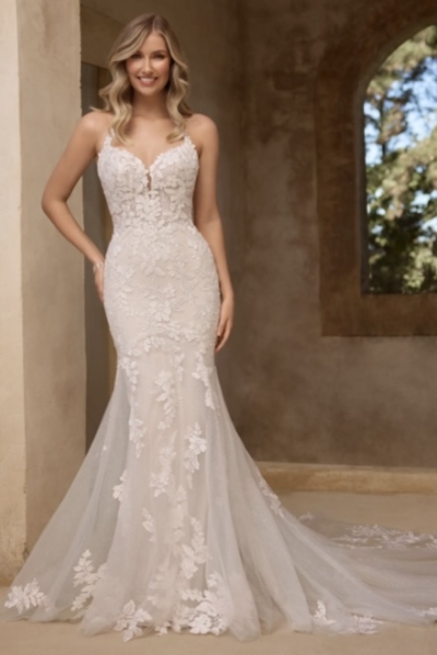 Sophia Tolli 